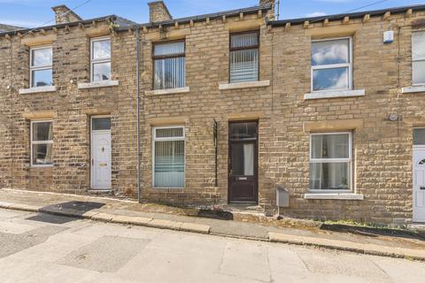 Terraced house - Moss Street, Huddersfield