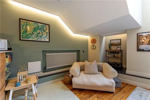 3 bedroom apartment for sale, Southwark Bridge Road, London, SE1