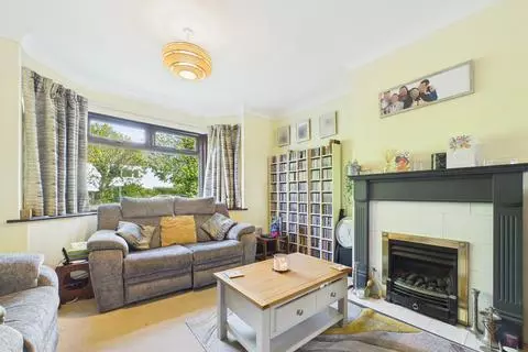 3 bedroom semi-detached house for sale – pohled 2