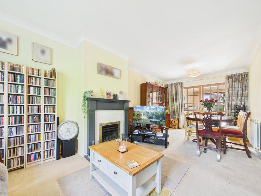 House in Reading, Tilehurst - View 3