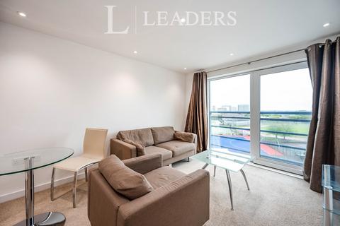 1 bedroom flat to rent, The Crescent, Gunwharf Quays, Portsmouth, PO1