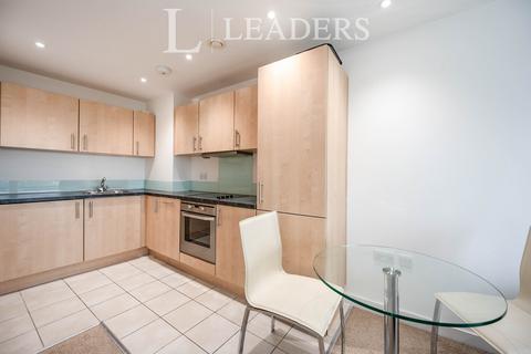 1 bedroom flat to rent, The Crescent, Gunwharf Quays, Portsmouth, PO1