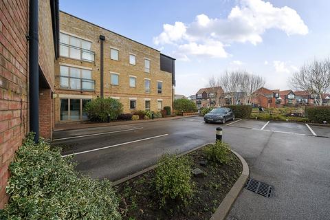 1 bedroom apartment for sale, Marine Approach, Burton Waters, Lincoln LN1