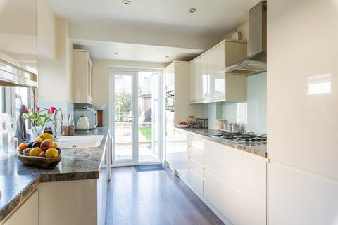 3 bedroom semi-detached house for sale, Nelson Road, Bromley BR2