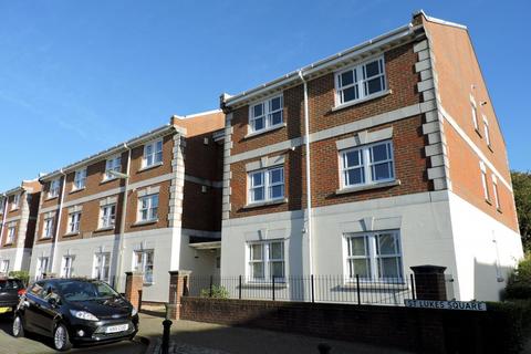 1 bed flat/apartment for rent in Grosvenor House, St. Lukes Square, Guildford, GU1