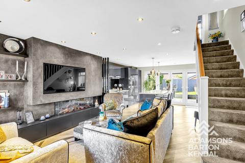 3 bedroom detached house for sale, Watercroft, Norden, OL11