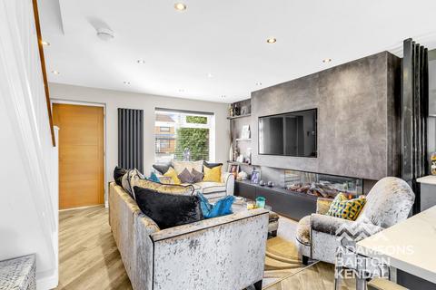 3 bedroom detached house for sale, Watercroft, Norden, OL11