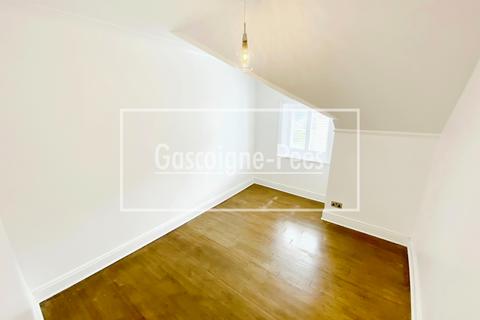 1 bedroom flat to rent, Clevehurst, Guildford, GU1