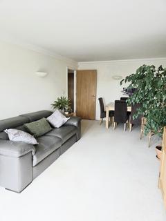 2 bedroom apartment to rent, East Grinstead, RH19