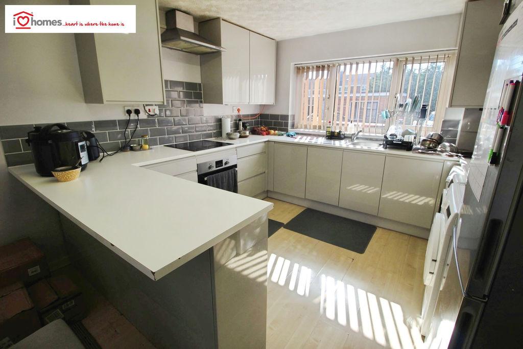 House in Walsall, Pheasey - View 2