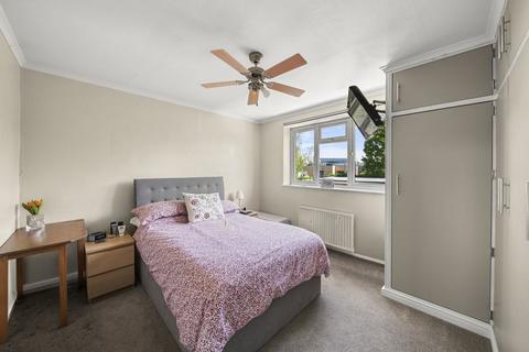 undefined, Rayners Crescent, Northolt