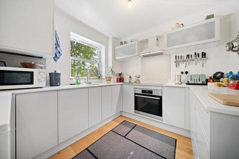 2 bedroom flat to rent, Barker Drive, London NW1