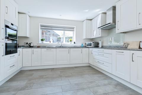 3 bedroom detached bungalow for sale, Main Road, Sandleheath, Fordingbridge