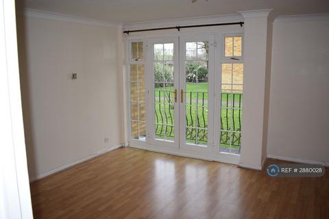 2 bedroom flat to rent, Waters Drive, Staines-Upon-Thames, TW18