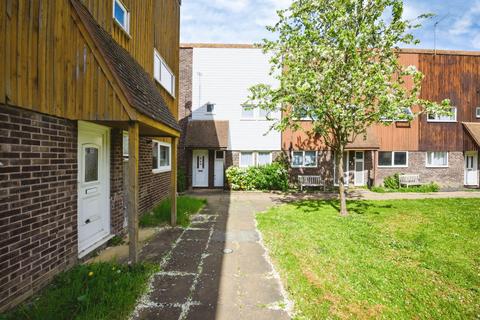 End of terrace house - Leighton, Peterborough, PE2