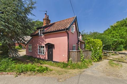 3 bedroom detached house for sale, Woodbridge Road, Grundisburgh, Woodbridge, Suffolk, IP13