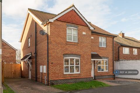 2 bedroom semi-detached house to rent, Harrison St, Grimsby, DN31