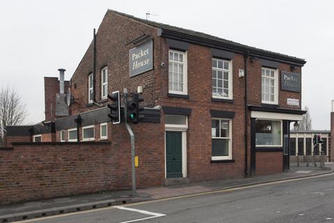 Pub to rent, 321 Liverpool Rd Manchester M30 8GF