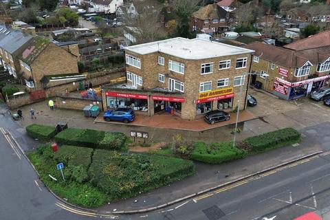 Industrial unit for sale, 41-49 Oxford Rd Uxbridge UB8 1LU
