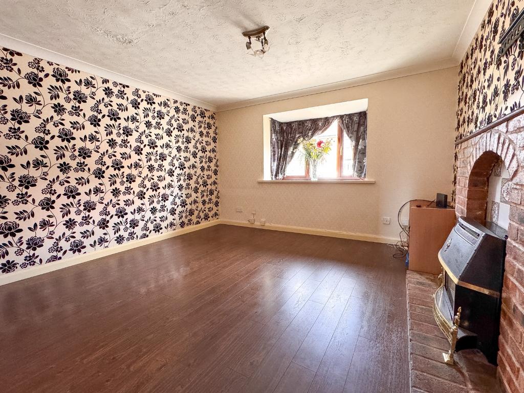 Living room, fireplace