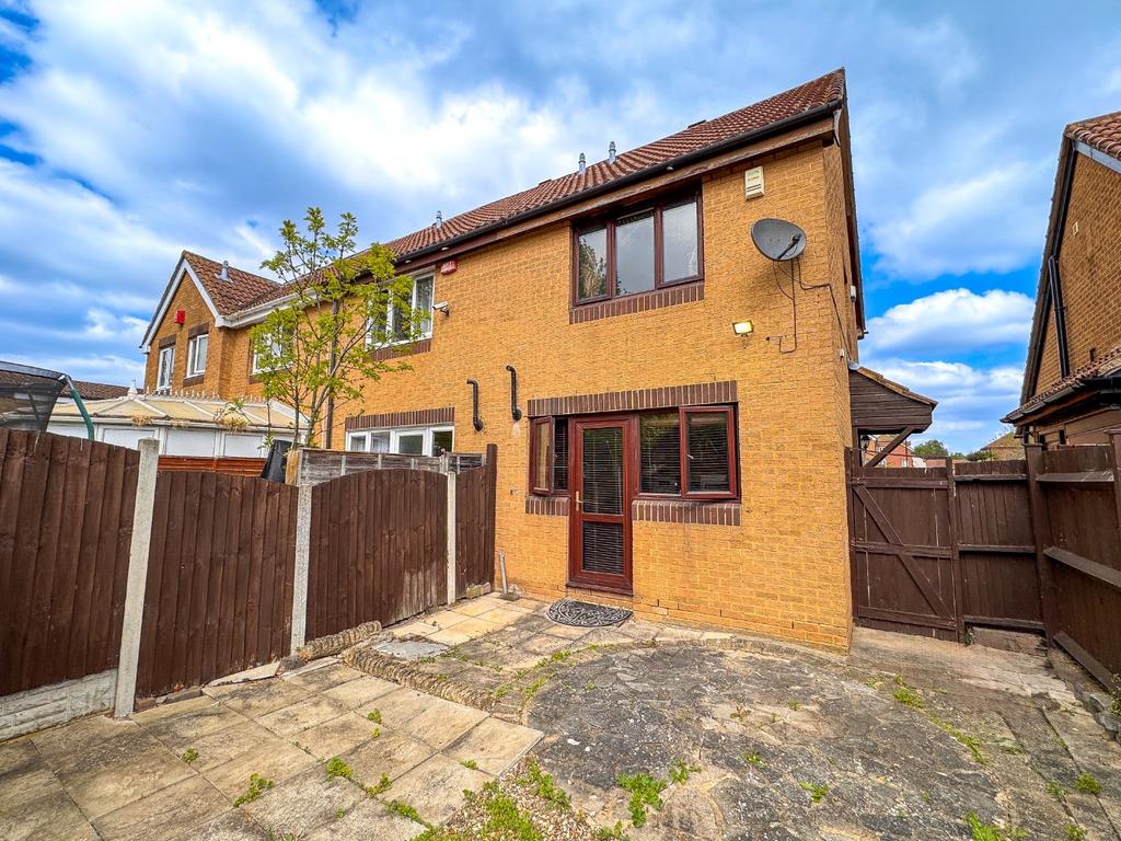 Detached house exterior