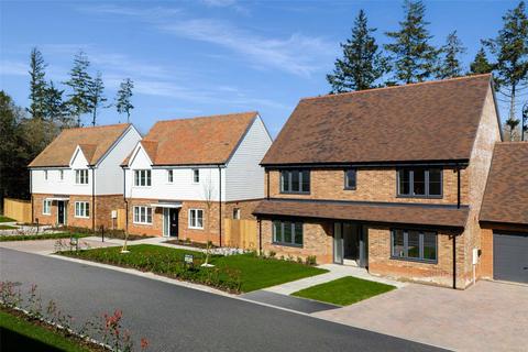 4 bedroom detached house for sale, Conquerors Gate, North Trade Road, Battle, East Sussex, TN33