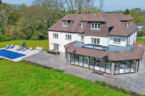 7 bedroom country house for sale, Blytheswood, Graffham, Petworth GU28 0PY