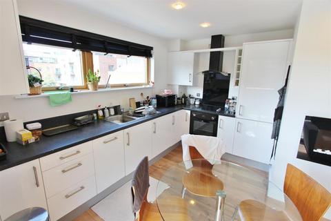 2 bedroom flat for sale, Wards Brewery, Ecclesall Road, Sheffield, S11 8HW