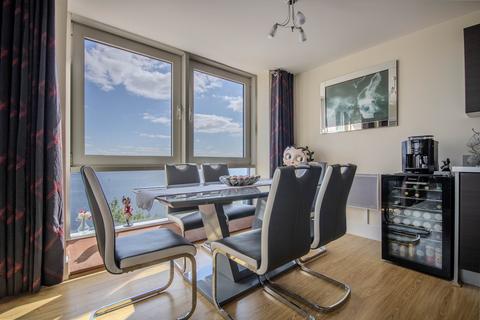 2 bedroom apartment for sale, Prospect Place, Cardiff, CF11