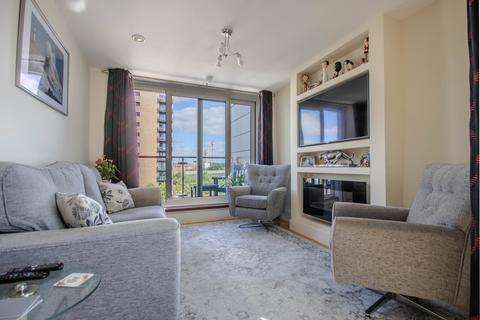 2 bedroom apartment for sale, Prospect Place, Cardiff, CF11