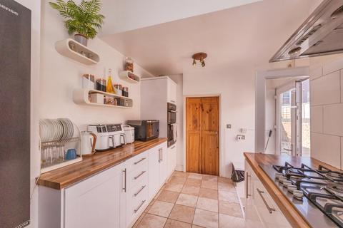 3 bedroom terraced house for sale, Chichester Road, Portsmouth