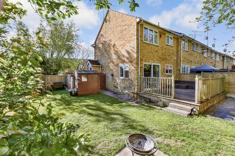 3 bedroom end of terrace house for sale, Macklands Way, Rainham, Gillingham, Kent
