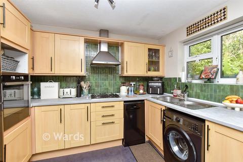 3 bedroom end of terrace house for sale, Macklands Way, Gillingham ME8