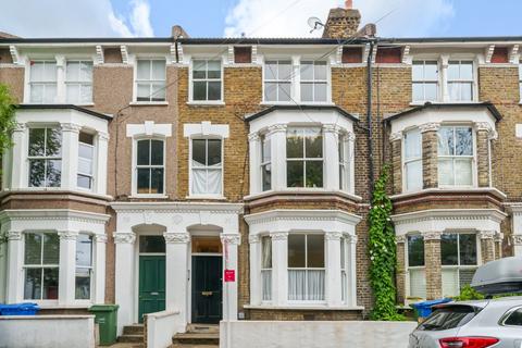 2 bedroom flat for sale, Elm Grove, Peckham Rye, London, SE15