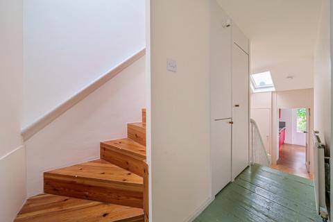 2 bedroom flat for sale, Elm Grove, Peckham Rye, London, SE15