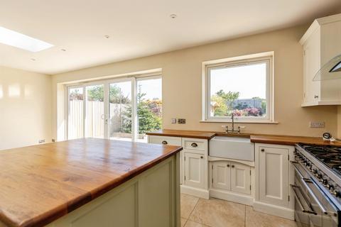 4 bedroom detached bungalow for sale, Hill View Road, Bournemouth