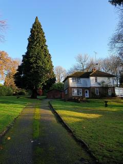 Long Hill, Woldingham