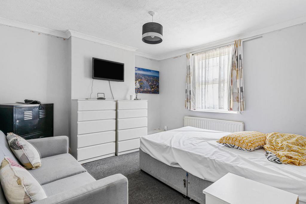 William Road, Sutton 5 bed end of terrace house to rent - £4,950 pcm (£ ...