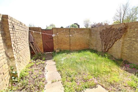 2 bedroom flat for sale, Hayesford Park Drive, Bromley, BR2