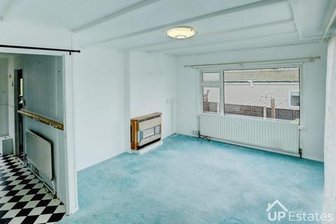 2 bedroom park home for sale, Mill Farm Park, Bulkington