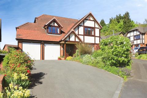 4 bedroom detached house for sale, Hopton Drive, Kidderminster