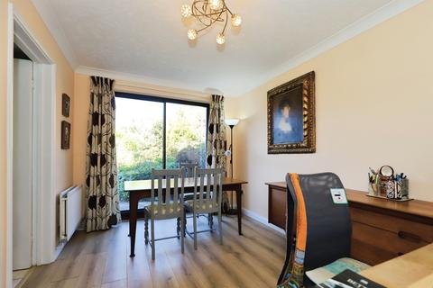 4 bedroom detached house for sale, Hopton Drive, Kidderminster