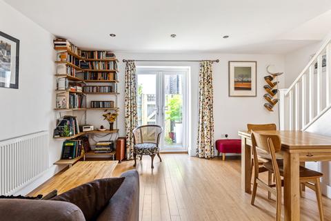 2 bedroom terraced house for sale, Preston Road, Tonbridge TN9