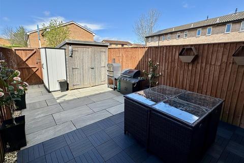 2 bedroom terraced house to rent, Ripon Walk, Bobblestock, Hereford