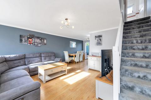 3 bedroom semi-detached house for sale, Thackeray Close, Royston SG8