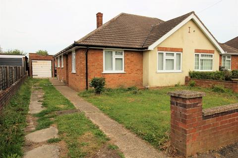 2 bed bungalow for rent in Highview, Bedford, MK41 8ER