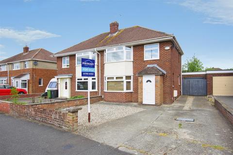 undefined, Eastern Avenue, Swindon SN3