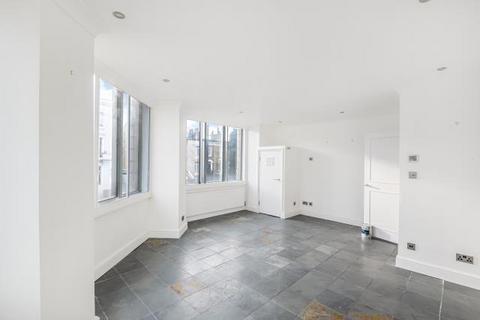 2 bedroom flat to rent, Holloway Road,  London,  N19