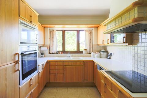 4 bedroom bungalow for sale, Glenavon Park, Bristol, BS9