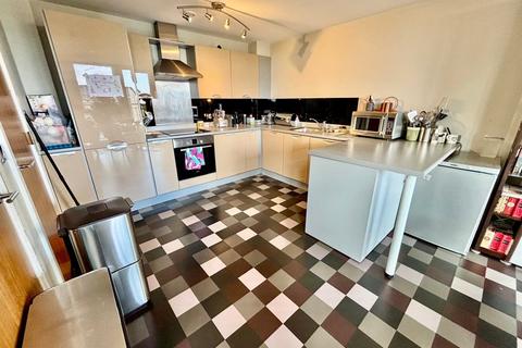 3 bedroom penthouse for sale, Longleat Avenue, Birmingham, B15
